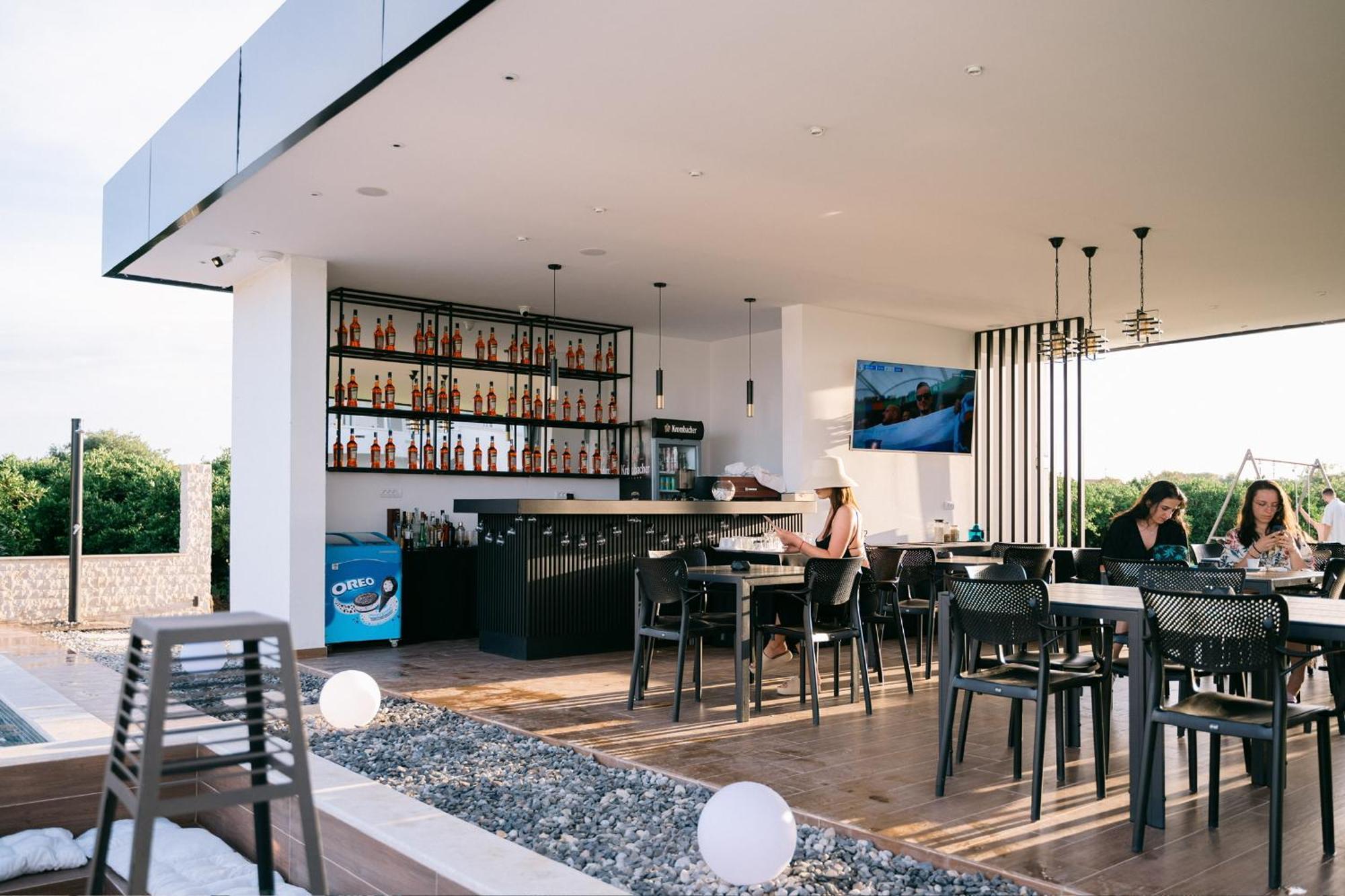 Lux Sereno Village Ούλτσιν Εξωτερικό φωτογραφία