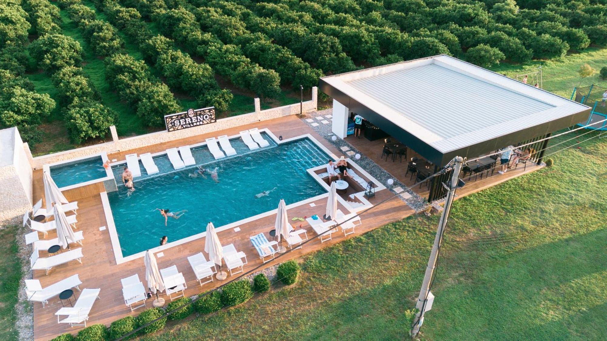 Lux Sereno Village Ούλτσιν Εξωτερικό φωτογραφία